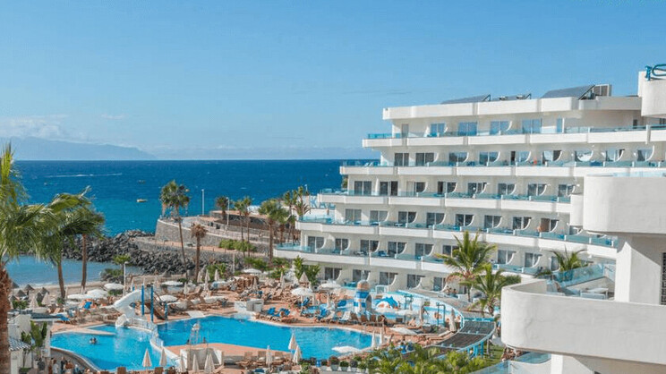 Hovima La Pinta Beachfront Family Hotel